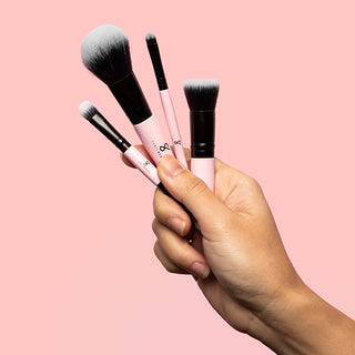 Makeup Brush Application Tips for Beginners